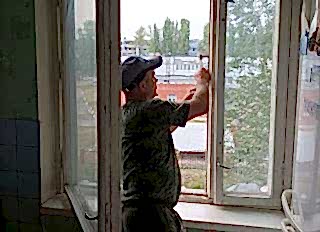 монтажники установка
